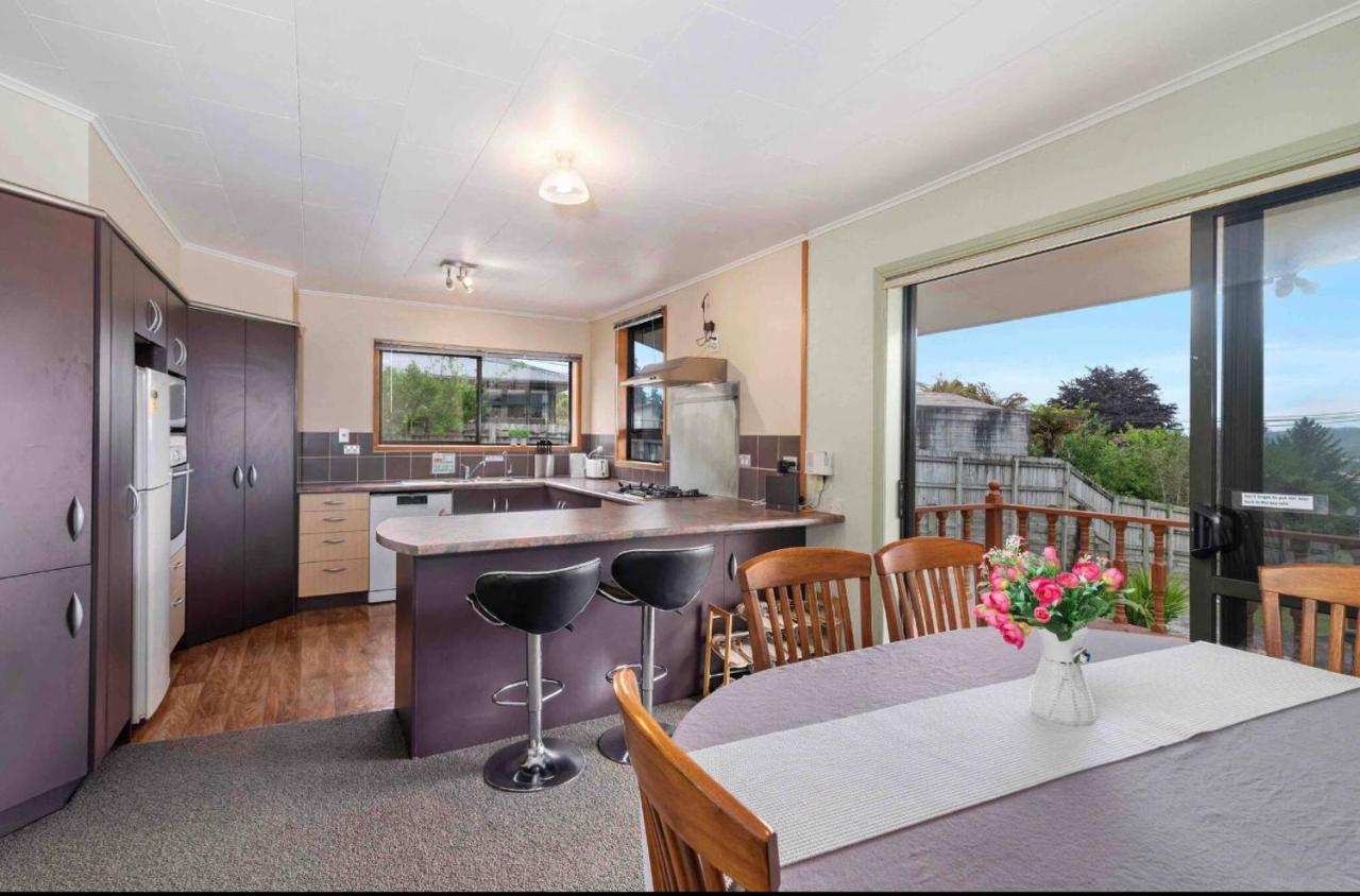 Mountain Top Kiwi Star Holiday Home Rotorua Buitenkant foto