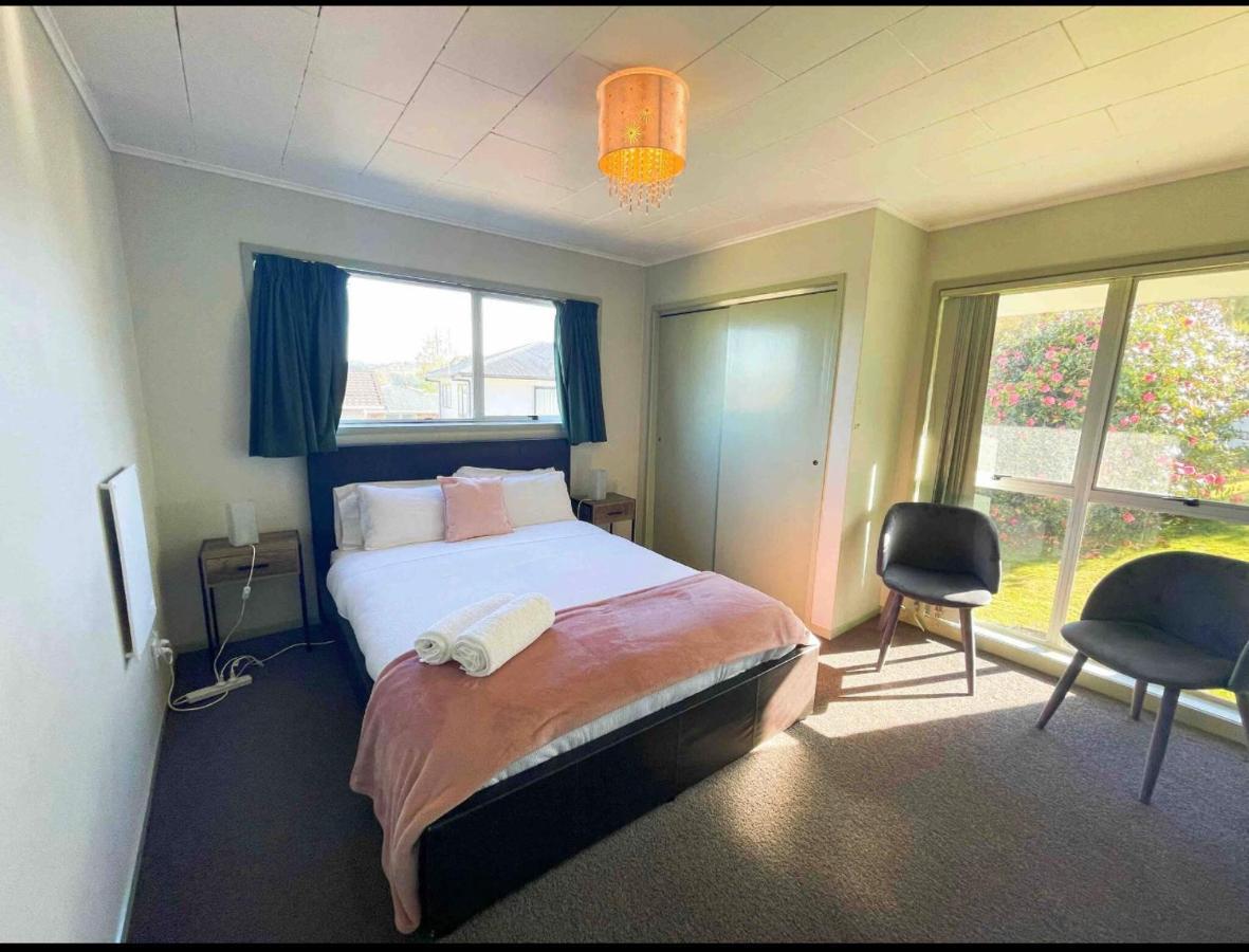 Mountain Top Kiwi Star Holiday Home Rotorua Buitenkant foto